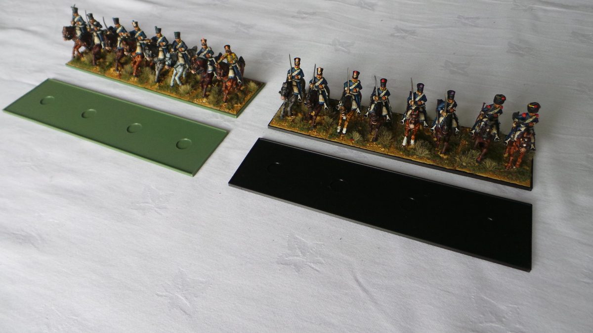 50×200 mm movement trays in Olive Green and Black (figures not included)